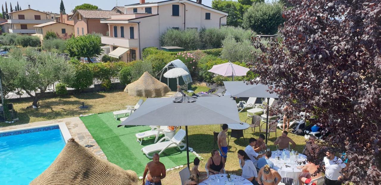 Il Belvederino Bed & Breakfast Brufa Exterior photo